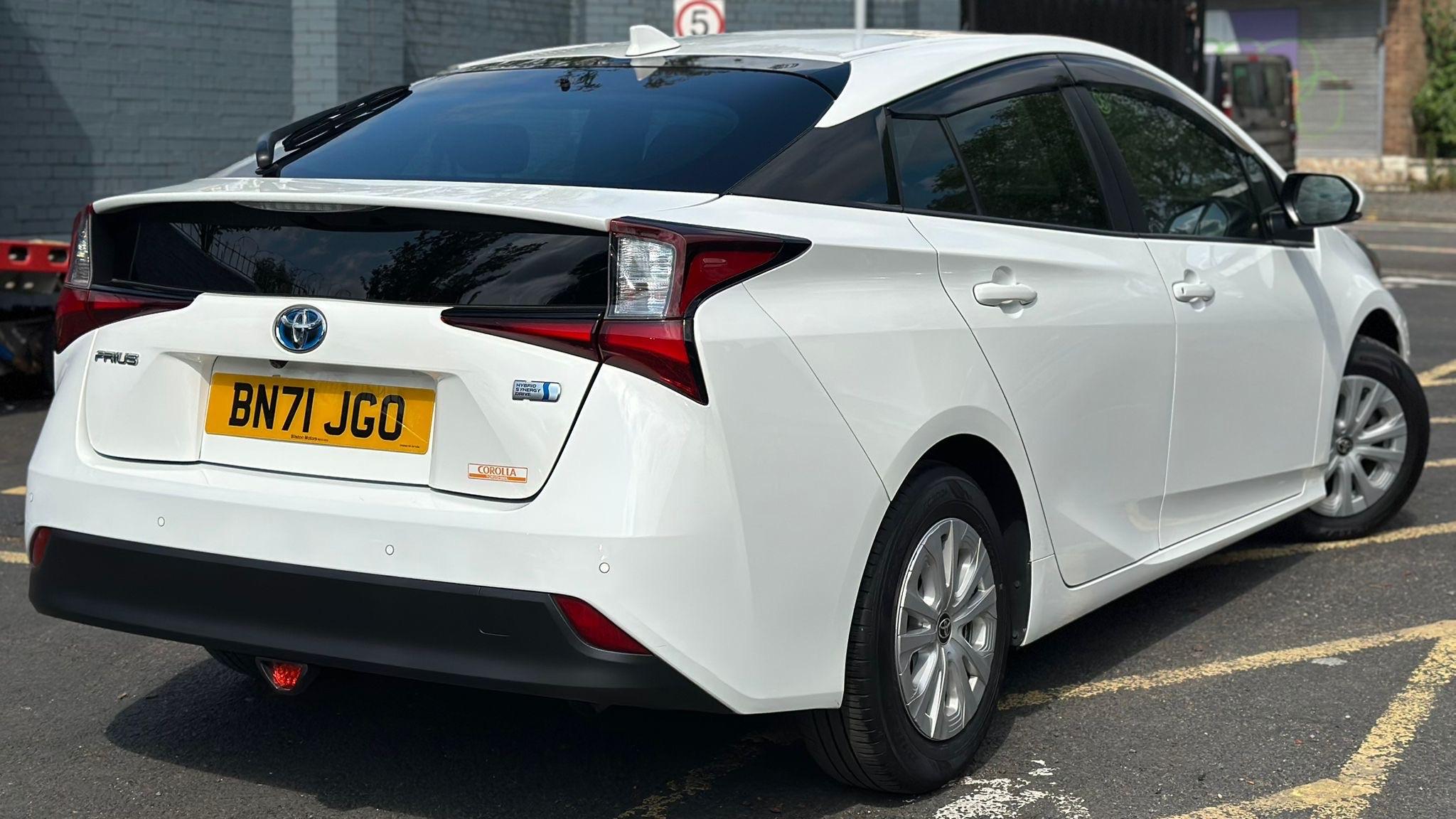 Toyota Prius - 1.8 VVT-h Business Edition CVT Euro 6 (s/s) 5dr - Hatchback (2019 - 2022) Image